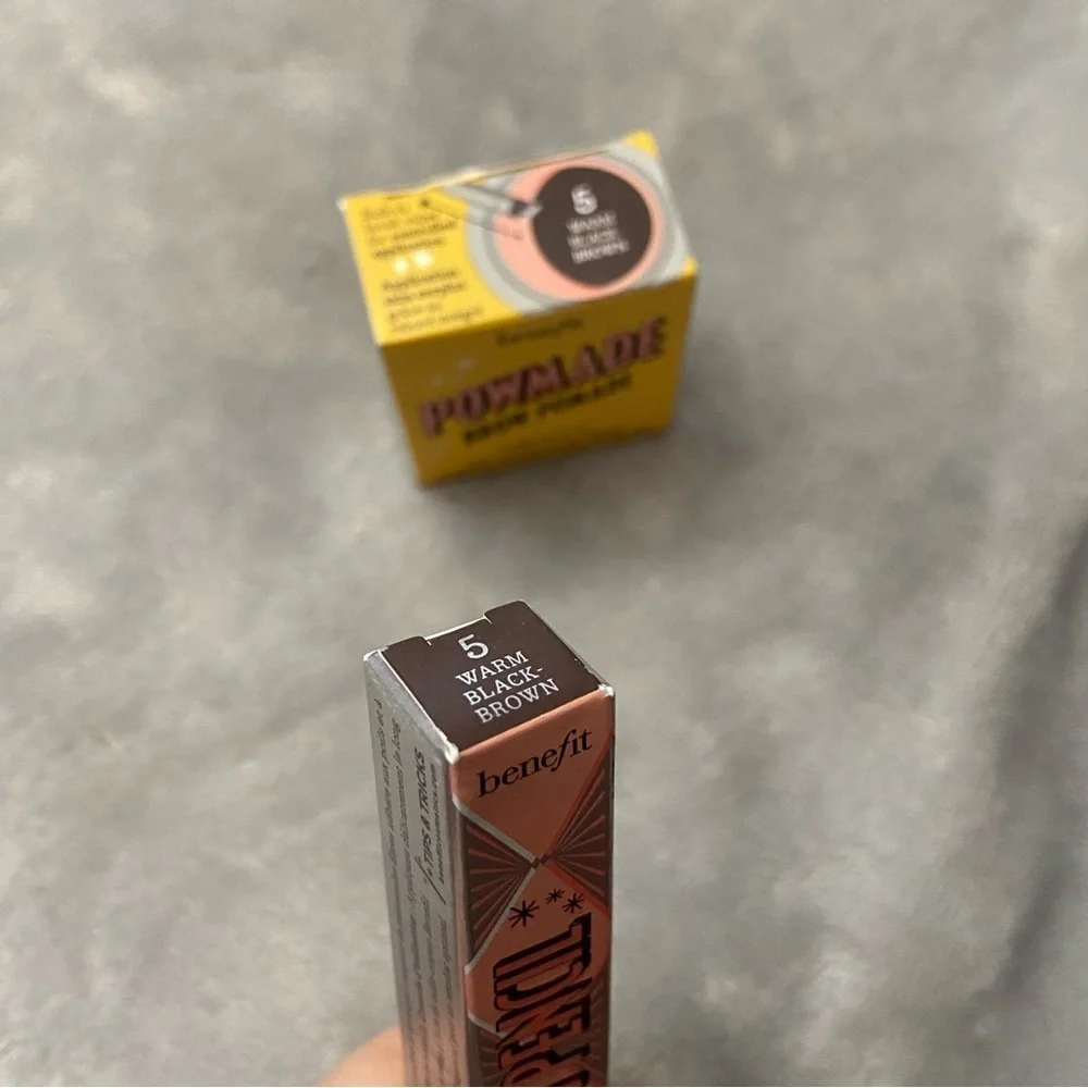 New! Benefit powmade brow pomade gimme brow pencil warm-black brown 27624